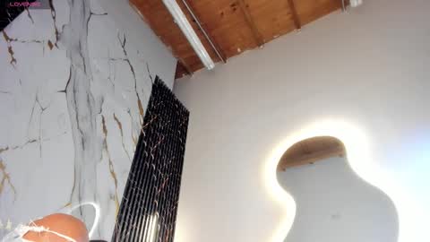 hot__genesis online show from March 29, 3:05 am