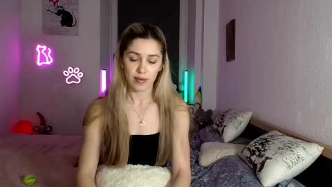 Dashka online show from March 19, 10:36 pm