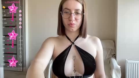 Lina online show from February 26, 6:51 am