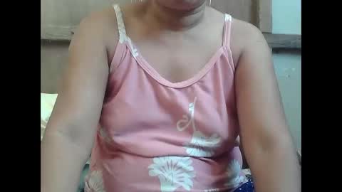 hotmama online show from March 7, 2:40 am