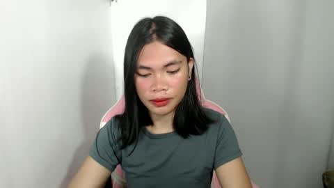 hot_pauline online show from June 17, 12:01 am