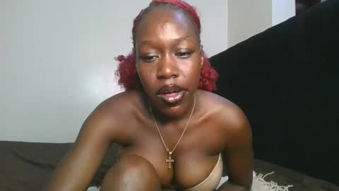 Hot petite online show from March 6, 7:25 am