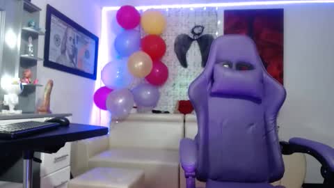 hot sexy bunny online show from November 18, 1:12 pm