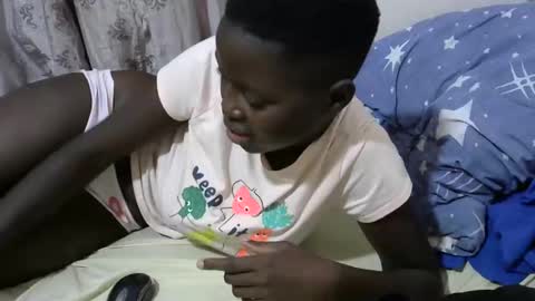 hot_shawrry online show from March 12, 4:24 pm