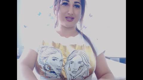 hotboobsmaya online show from September 19, 11:09 am