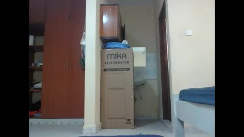 EBBY online show from February 10, 5:21 am