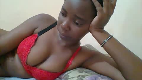 Queen online show from March 3, 3:49 am