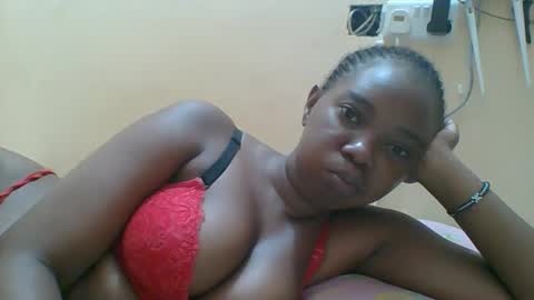 Queen online show from November 28, 6:33 pm