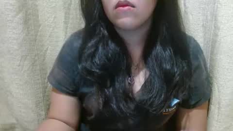 hotiemorenagurl18 online show from October 7, 11:58 am