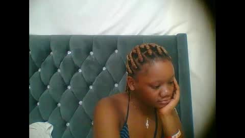 LOYCE online show from January 8, 1:53 am