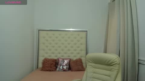 Eryka online show from September 25, 7:40 am