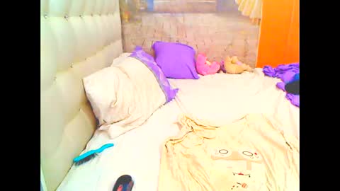 THEONE online show from April 8, 4:53 pm