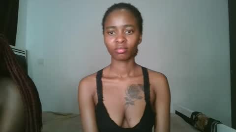 hottie_mistie online show from June 9, 5:18 am