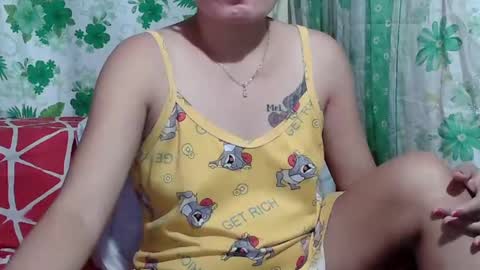 hottpinayz online show from January 18, 12:36 pm