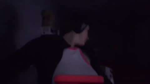 hotwifelili online show from April 12, 4:04 am