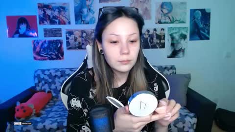 Snapshot of hugomin chatting on October 3, 12:21 pm HugoMin online show from October 3, 12:21 pm