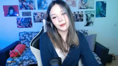 Snapshot of hugomin chatting on October 2, 9:25 am HugoMin online show from October 2, 9:25 am