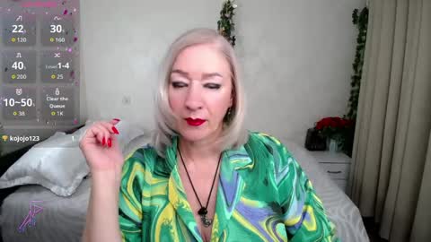Irena online show from May 31, 4:35 pm