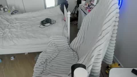 maru online show from April 22, 10:45 am