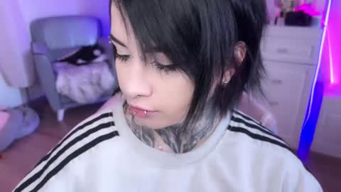 Asya  online show from January 26, 9:40 am