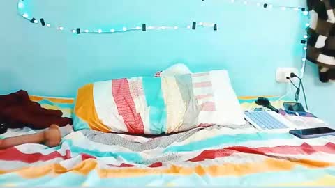 ansifia online show from December 6, 2:13 am