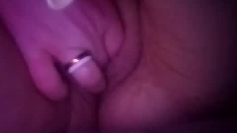 icewideawake00 online show from November 19, 9:31 am