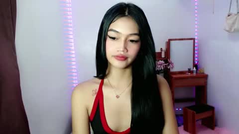 icy_19 online show from February 18, 5:44 pm