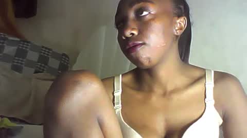 ideal_01 online show from June 19, 8:12 pm