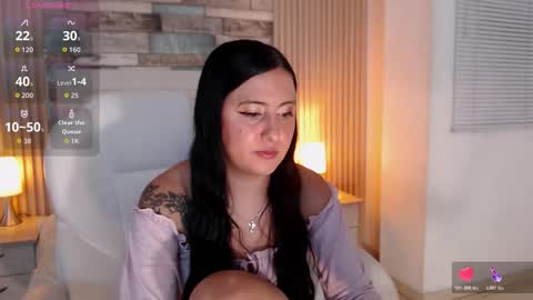 Isa online show from November 6, 8:48 pm