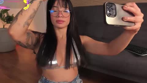 Lua     online show from March 8, 10:13 pm