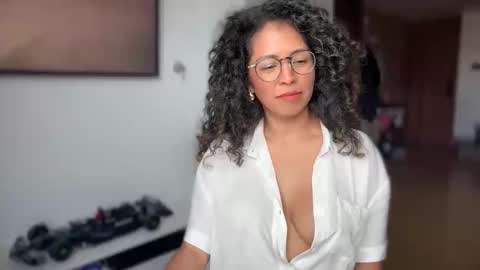 Kloe online show from October 30, 7:48 pm