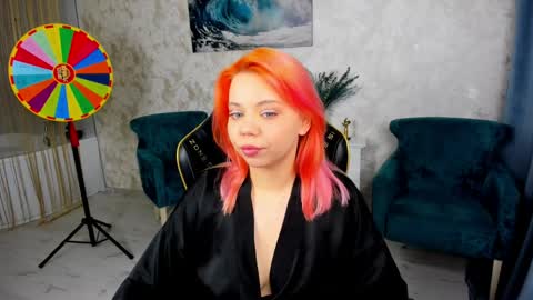 Roxy online show from April 3, 7:12 pm