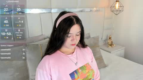 DAHLIA online show from December 5, 7:38 pm