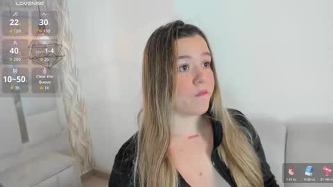 DAHLIA online show from February 23, 8:19 pm