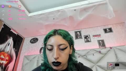  Im Gaia online show from October 10, 1:16 pm