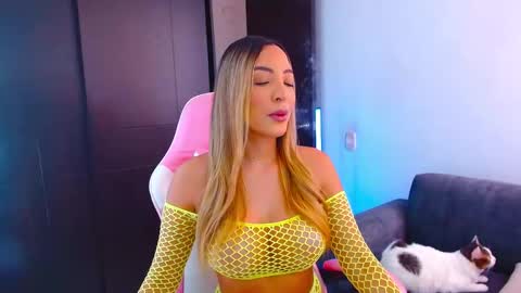 Grecia online show from March 13, 1:12 pm