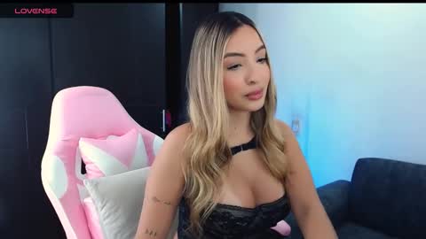 Grecia online show from January 10, 9:30 pm