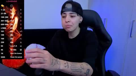 Laia online show from November 24, 11:29 pm