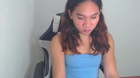 im_love_one69 online show from November 1, 9:52 pm