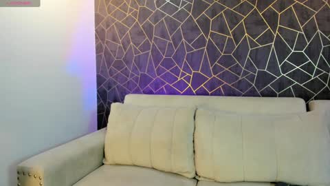 Krystall online show from January 15, 6:19 pm