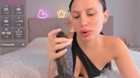 immolly1 online show from November 20, 8:59 am