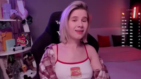 Mia online show from January 19, 12:34 pm