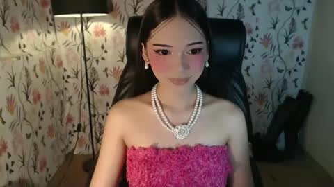 Aki online show from February 25, 5:19 am