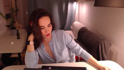 Lin online show from September 20, 10:19 pm