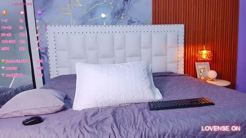 LITTLE AINHOA  online show from February 8, 7:27 pm