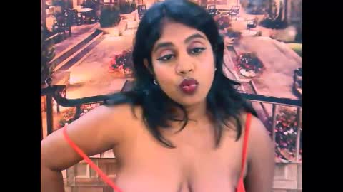 indiandiva27 online show from March 2, 7:15 am