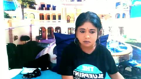 Mika online show from November 23, 5:03 pm