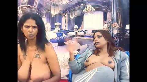 indiansexyass4u2luv online show from March 7, 9:27 am