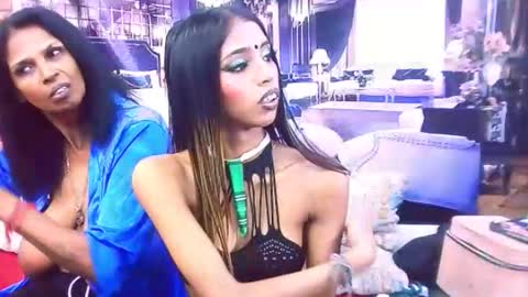 indiansexyslender4u2luv online show from December 2, 7:32 am