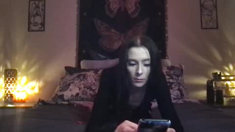 Indigo Bay online show from March 9, 6:17 am